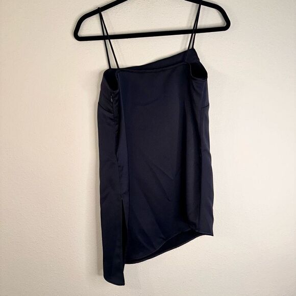 Banana Republic Limited Edition Womens 6 Navy Satin Asymmetric Modern Camisole - Picture 5 of 9